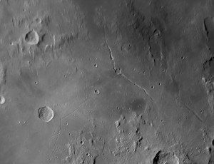 RIMA-HYGINUS_TRIESNECKER_RIMAE-TRIESNECKER_UKERT_DMK31--12-07-08-23-37-49-UT.jpg