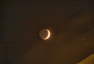 Moon_tonemapped_small.jpg