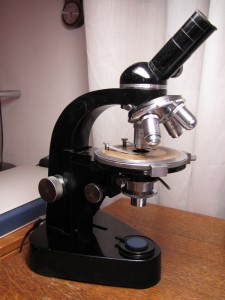 Leitz Laborlux-Pol img 01.jpg