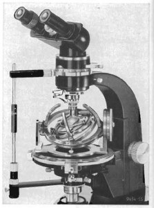 Leitz Universal stage.jpg