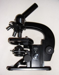 Zeiss Reise-Mikroskop - Img 02.JPG